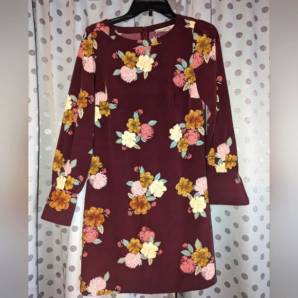 Floral Blouson Shift Dress - Picture 2 of 11